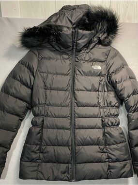 EUC The North Face Women’s Black Puffer 550 Jacket with Hood and Faux Fur